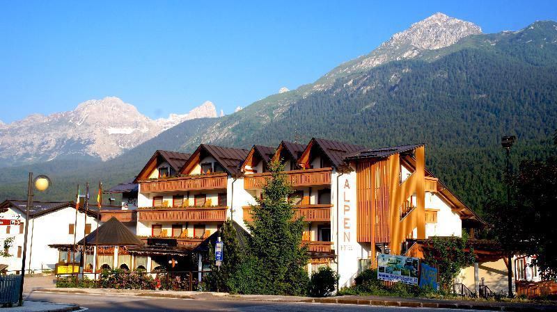 Hotel Alpen Andalo Zewnętrze zdjęcie