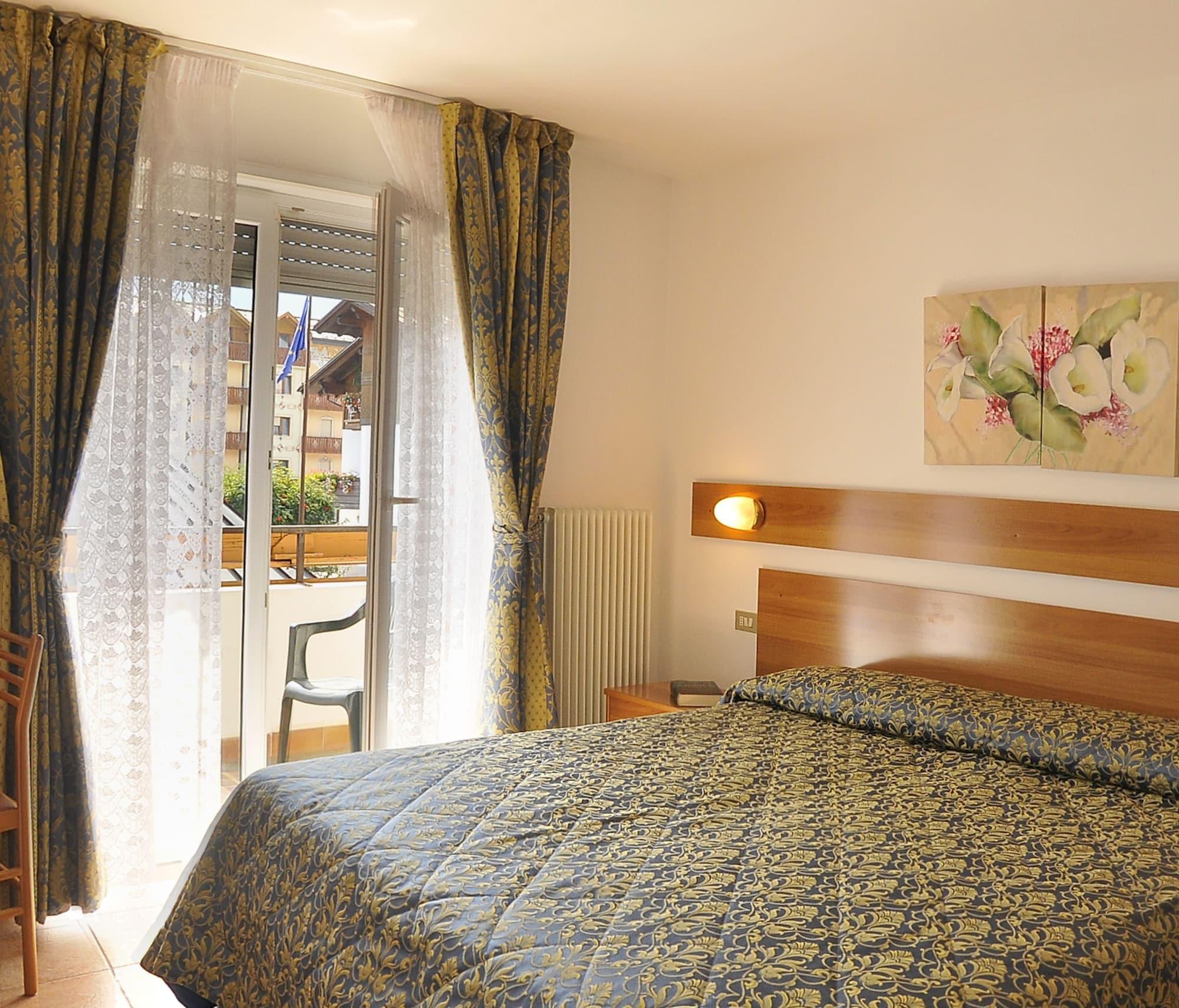 Hotel Alpen Andalo Zewnętrze zdjęcie