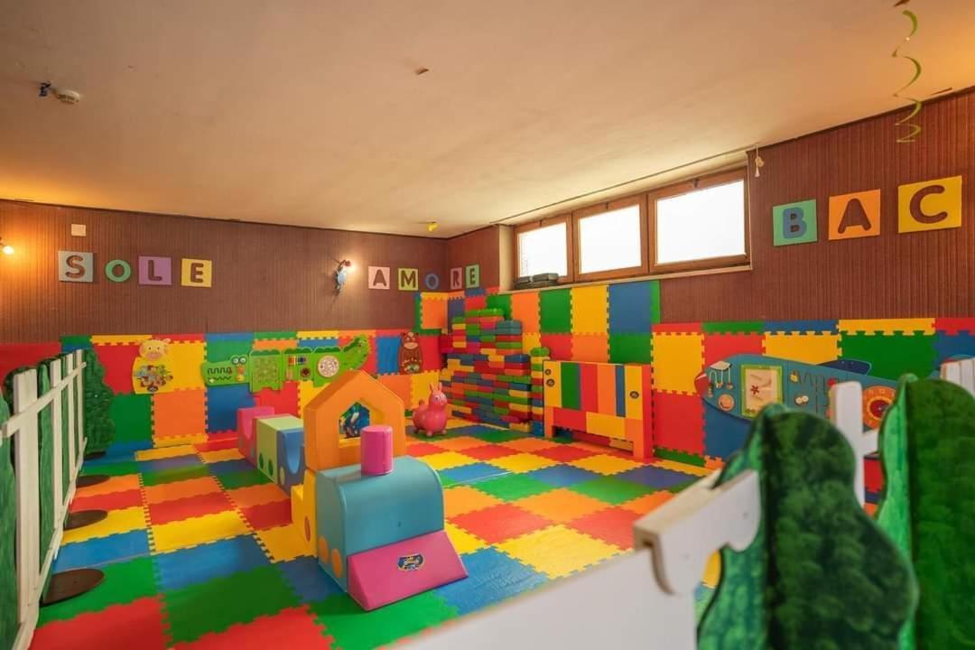 Hotel Alpen Andalo Zewnętrze zdjęcie